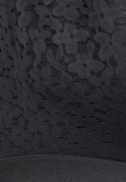 Chantelle Norah Wirefree Support Bra - Bustier - Black -Triumph 0254be6dae964560ac5f7091445910c5