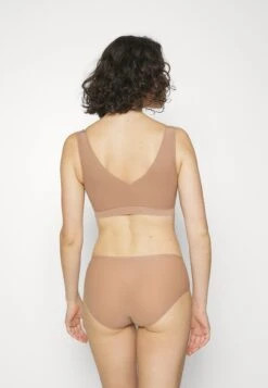 Chantelle Soft Stretch Shorty - Slip - Hellbraun -Triumph 02bac584030f43bd8111a934dc514493