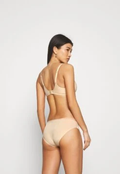 Chantelle Essentiall- Onderbroeken - Beige Doré -Triumph 0a95988c6d14492bb6d12aaec9d50da6