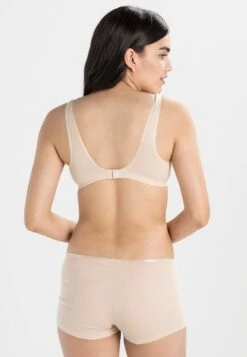 HANRO Seamless Shortleg - Onderbroeken - Skin 9 HANRO Seamless Shortleg - Onderbroeken - Skin -Triumph 108d396ec20b485bb99eb258fe0e0526