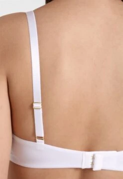 Triumph Make-Up Essentials Minimizer - Shapewear - White -Triumph 1623c35264f64c8aa9077d1e7b0a6ecb