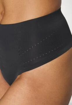 Magic Bodyfashion Dream - String - Black -Triumph 1da3c206499f400fb1487e8ab7405ca1