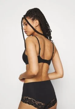 Triumph Body Make Up Soft Touch - Push-Up Bh - Black 10 Triumph Body Make Up Soft Touch - Push-Up Bh - Black -Triumph 1f27768d856e4c1caa47771158e3e36d