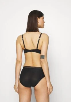 Chantelle Softstretch Shorty - Slip - Schwarz -Triumph 2064e559483b470eb8321944da7b6c83