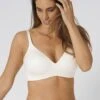 Triumph Triangel Bh - White -Triumph 258c870a01124c88a370c42785f0604f