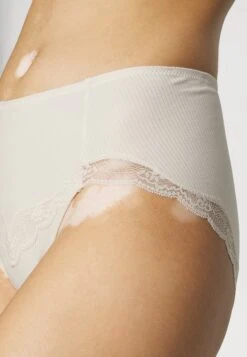 Triumph Natural Spotlight Maxi - Slip - Fresh Powder -Triumph 2a59cb8223f34530b413553af0c205f4