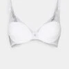 Chantelle Alto- Beugel Bh - Milk 1 Chantelle Alto- Beugel Bh - Milk -Triumph 2bb9da2be8814f68948c3004b6f1d202