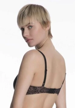 Triumph Amourette Charm - T-Shirt Bh - Black -Triumph 2e25fa32bc1d4ea3879594ad938987fa