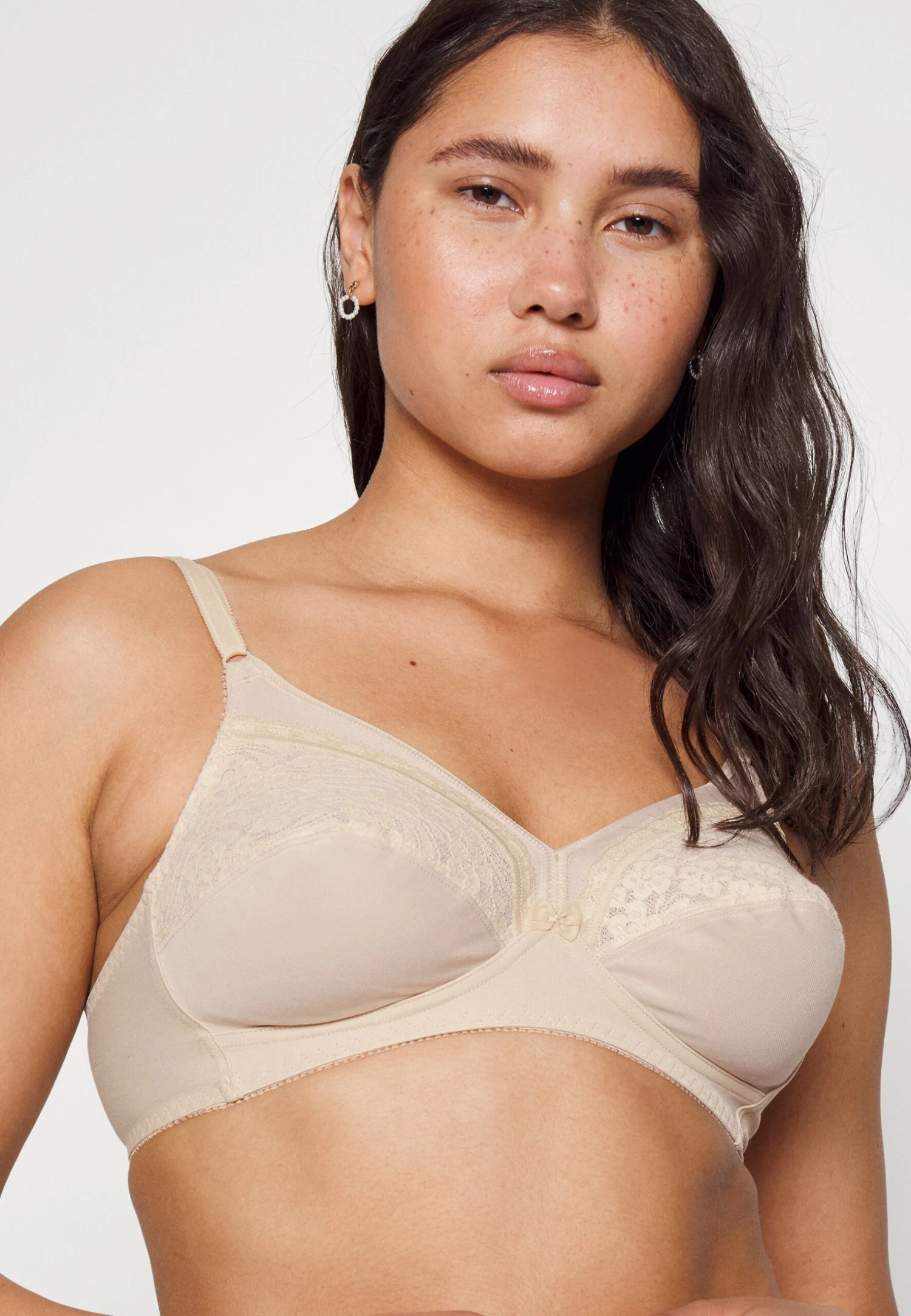 Triumph Formfit - Triangel Bh - Skin 7 Triumph Formfit - Triangel Bh - Skin - Afbeelding 5