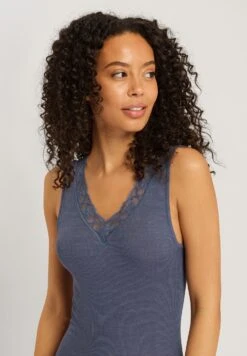 HANRO Träger - Hemd - Nightshade -Triumph 3163fdc8b0144106910a76b639b5970a