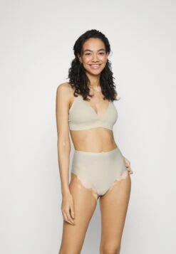 Magic Bodyfashion Dsired Thong 2 Pack - String - Latte