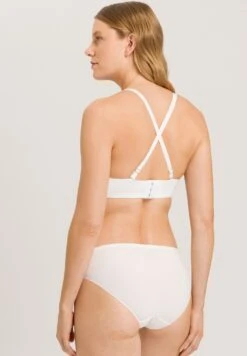 HANRO Allure Bandeau - Beugel Bh - Off White 16 HANRO Allure Bandeau - Beugel Bh - Off White -Triumph 354c23fbac714420a490611220f0aa99