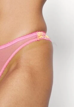 AGENT PROVOCATEUR Yara Thong - String - Pink/Orange 11 AGENT PROVOCATEUR Yara Thong - String - Pink/Orange -Triumph 37b1cc0e502046cb8b6bf6bef55077e0