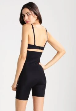 Magic Bodyfashion Maxi Sexy Hi-Bermuda - Body - Black -Triumph 3a4aafb3a80c43b9935d3bbcb3ded797