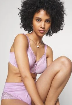 Triumph Ladyform- Slip - Sweet Crocus -Triumph 3c18057507524d1fa39117da3fb0fad6