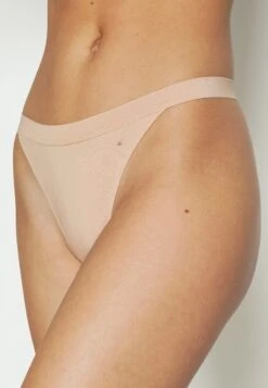 Triumph Smart Natural Brazilian- String - Neutral Beige -Triumph 3c4d352837894745b32d07b1e92c2122