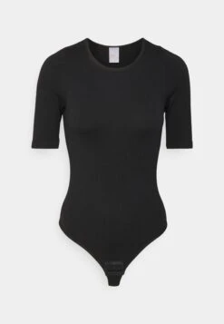 Magic Bodyfashion Every Shortsleeve - Body - Black -Triumph 3ee3e4386c7a44f690164e9670f7e0b9