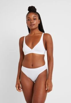 HANRO Sensation Soft Cup - Triangel Bh - White -Triumph 49d64c20e3374aaea7047b6a45390dfe