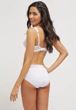 HANRO Moments - Slip - White -Triumph 558aa2b319cb4db9bd5f0749876a52d9