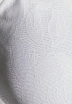 Triumph Wild Rose Sensation - Triangel Bh - Silk White -Triumph 5919e12a997d49a0bc4f94544e6dd2b8