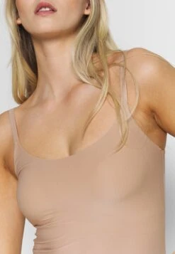 Chantelle Hemd - Nude -Triumph 5980d893ec7a4cf694c2fc5033cfdcb5