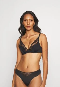 AGENT PROVOCATEUR Brigette Padded Bra - Beugel Bh - Black