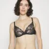 Chantelle Orangerie Dream Plunge Bra - Beugel Bh - Black -Triumph 5fdc6342b5b94f889c7767e5eb269473