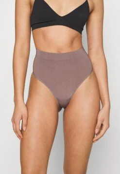 Magic Bodyfashion Comfort - String - Hellbraun