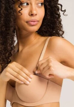 HANRO Allure Bandeau - Beugel Bh - Nude -Triumph 7194d16d5030414b99d5ac4c9eacc012