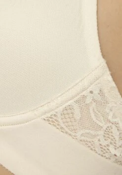 Triumph Vivid Spotlight W - Beugel Bh - Cameo Beige -Triumph 7677b0f8422343f4b73c807a07842171