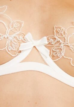 AGENT PROVOCATEUR Lindie - Beugel Bh - Ivory -Triumph 7e7d52760f4f4342ab8e6a2d50622d45