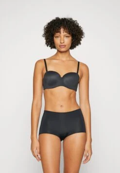 Chantelle Norah Bandeau- Strapless Bh - Black -Triumph 8386eaf7610c4660bcd1089b19304bc4