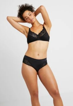 Triumph Amourette Spotlight Hipster - Slip - Black -Triumph 85147ed0a3534738817b6678ba48e7d9