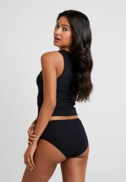 HANRO Delight Midi Slip - Slip - Black -Triumph 8808a64b9b6d45fd949d6e07cb3b2b0f