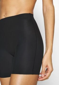 Magic Bodyfashion Maxi Sexy Short - Shapewear - Black -Triumph 89a6ebdf017045e789f26b3db37a3bc5