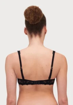 Chantelle Champs Elysees Covering Memory Bra - Beugel Bh - Black -Triumph 8cffa7a441b7447c8e8f707100a10109