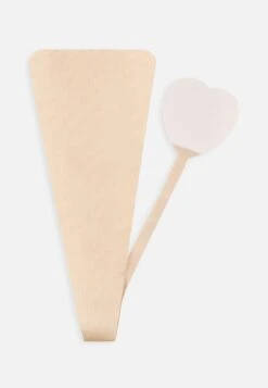 Magic Bodyfashion 5 Pack - String - Skin 9 Magic Bodyfashion 5 Pack - String - Skin -Triumph 90e802af7fbe4e43b9286338bec99a44