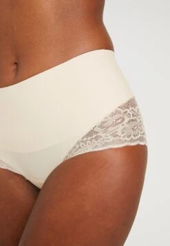 Magic Bodyfashion Tummy Shaper - Shapewear - Nude -Triumph 9253a7965d0e44859778590f16b3f5f7