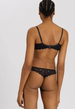 HANRO Moments - Push-Up Bh - Black -Triumph 925ae5d3f8c44499b9f3e9c37ce2fea0