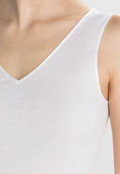 HANRO Cotton Seamless - Hemd - White 10 HANRO Cotton Seamless - Hemd - White -Triumph 947ff93d3a784312ae9a53e1ed8b0cce