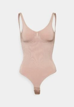 Magic Bodyfashion Low Back- Body - Beige -Triumph 9576cc1d66cf42288e386fbd2951fc84