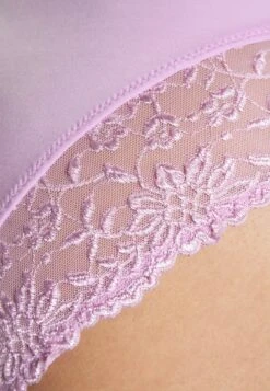 Triumph Ladyform- Slip - Sweet Crocus -Triumph 97f6d1d01b1545e2a5f3a2ca3721d4f9