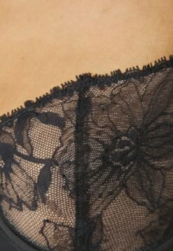 Chantelle Orchids Balcony Half Cup - Voorgevormde Bh - Black -Triumph 99edf71d37dd48d8ad9dda0adbfff864