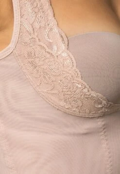 Magic Bodyfashion Super Control - Body - Body Beige -Triumph 9d9f9e7b51434c98834f589fa1ab23c9