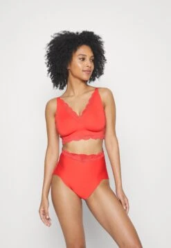 Triumph Highwaist Panty - Onderbroeken - Flame -Triumph 9e6978ee5e4045bc8255ed411b4bd2b0
