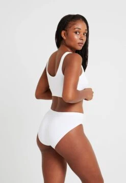 HANRO Touch Feeling - Bustier - White -Triumph a194e8ba24204e9189a84ba4115b188c