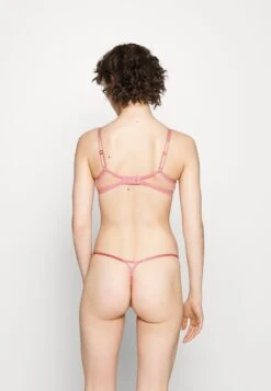 AGENT PROVOCATEUR Zuri Thong - String - Dusky Pink/Yellow -Triumph a6506ee123004c13868f5fb215e7e969