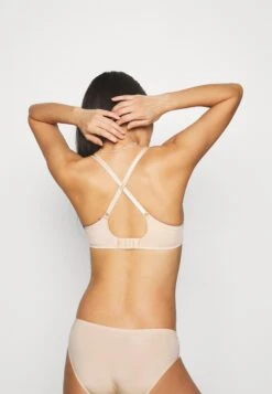 Chantelle Essentiall - T-Shirt Bh - Beige Doré -Triumph b11e520346904fe990ee7d0220bde6a1