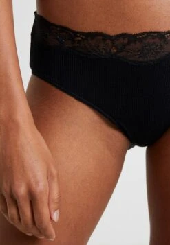 HANRO Delight Midi Slip - Slip - Black -Triumph b34799b9e41749a9b7dd4675248330de