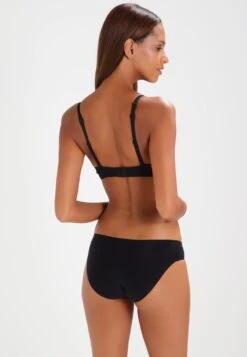 Chantelle Soft Stretch - Slip - Schwarz -Triumph b6b42e67109542efbf5057ad85ba0461